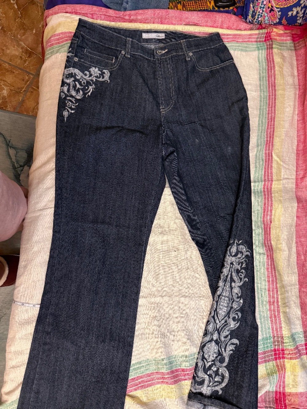 Chico’s Platinum Denim Embellished Embroided Jeans – Size 2 (Approx. 12–14)